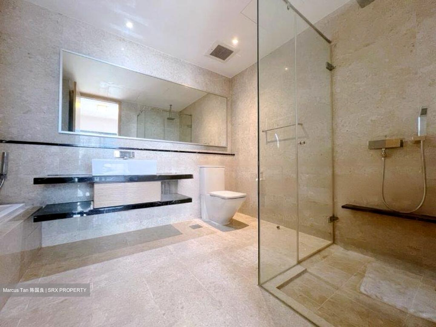 Marina Bay Residences (D1), Condominium #458631341